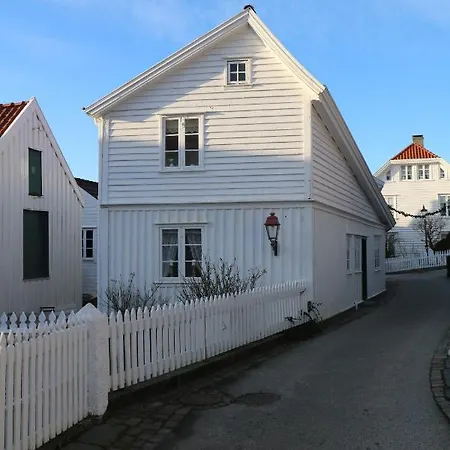 شقة Reinertsenhuset *