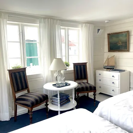 Reinertsenhuset شقة